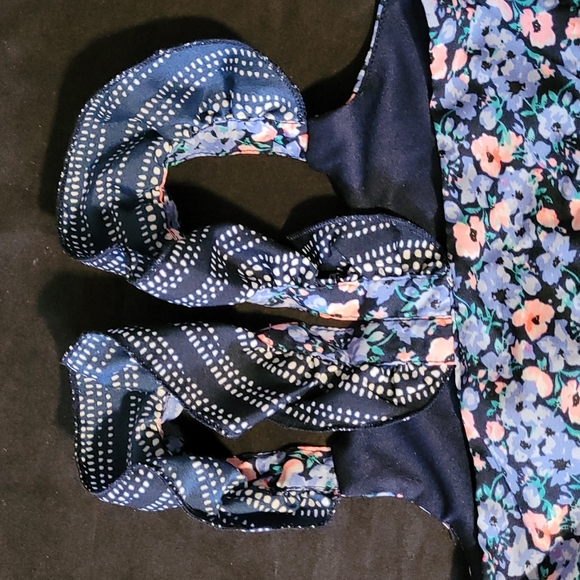 Girls Floral Top - Picture 4 of 4